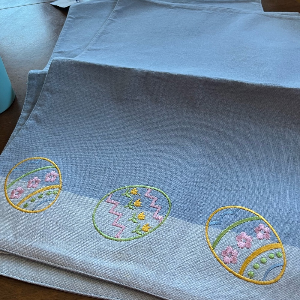 Embroidered Easter Egg Place mats
